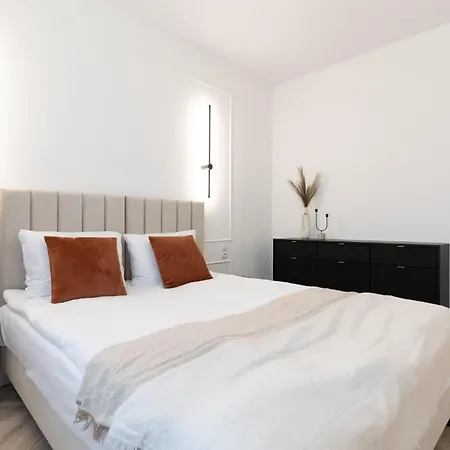 Lake Apart - 50 M2 Luksusu Nad Jeziorem, Parking, Netflix Iława Exteriér fotografie