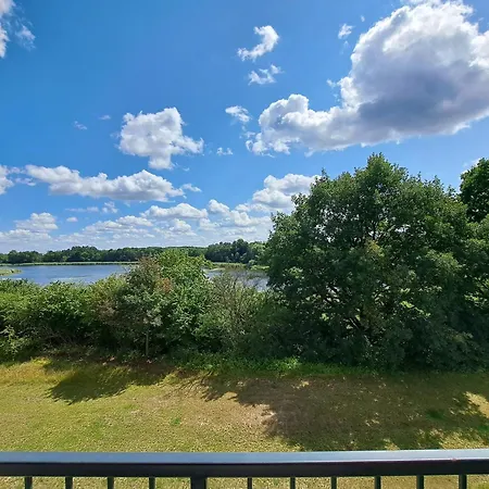 Lake Apart - 50 M2 Luksusu Nad Jeziorem, Parking, Netflix Iława Exteriér fotografie